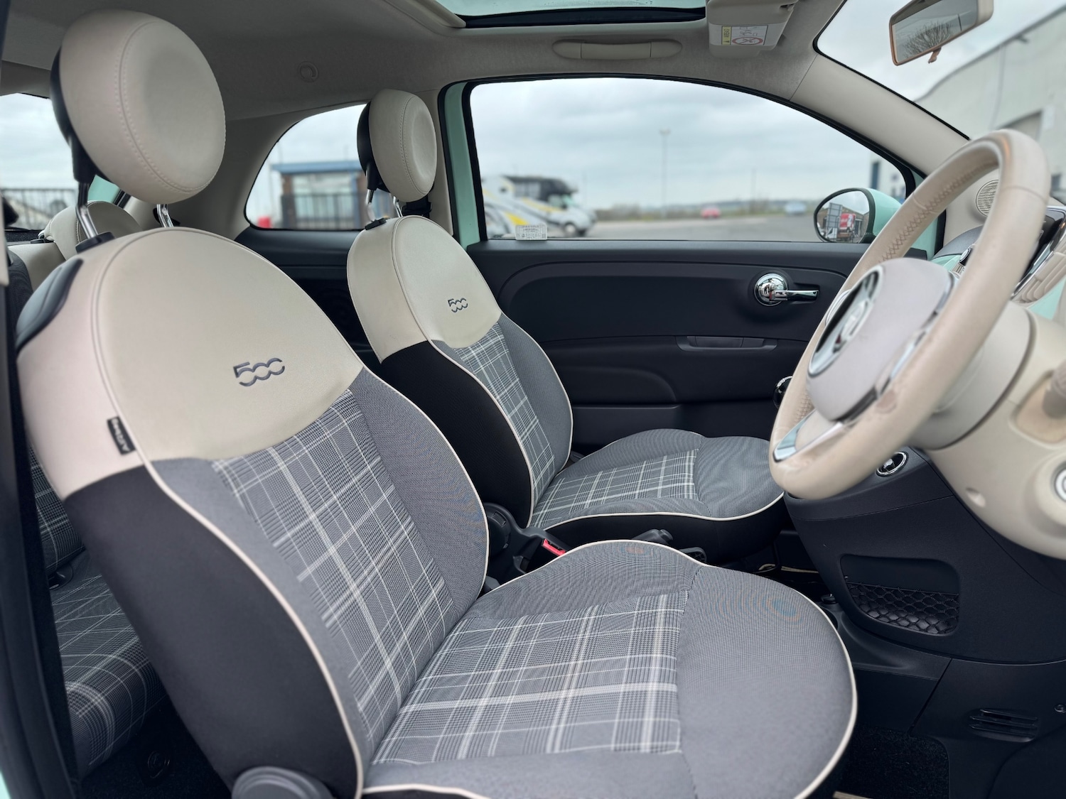 Used Fiat 500 2017 for sale - 78133652: Photo 11