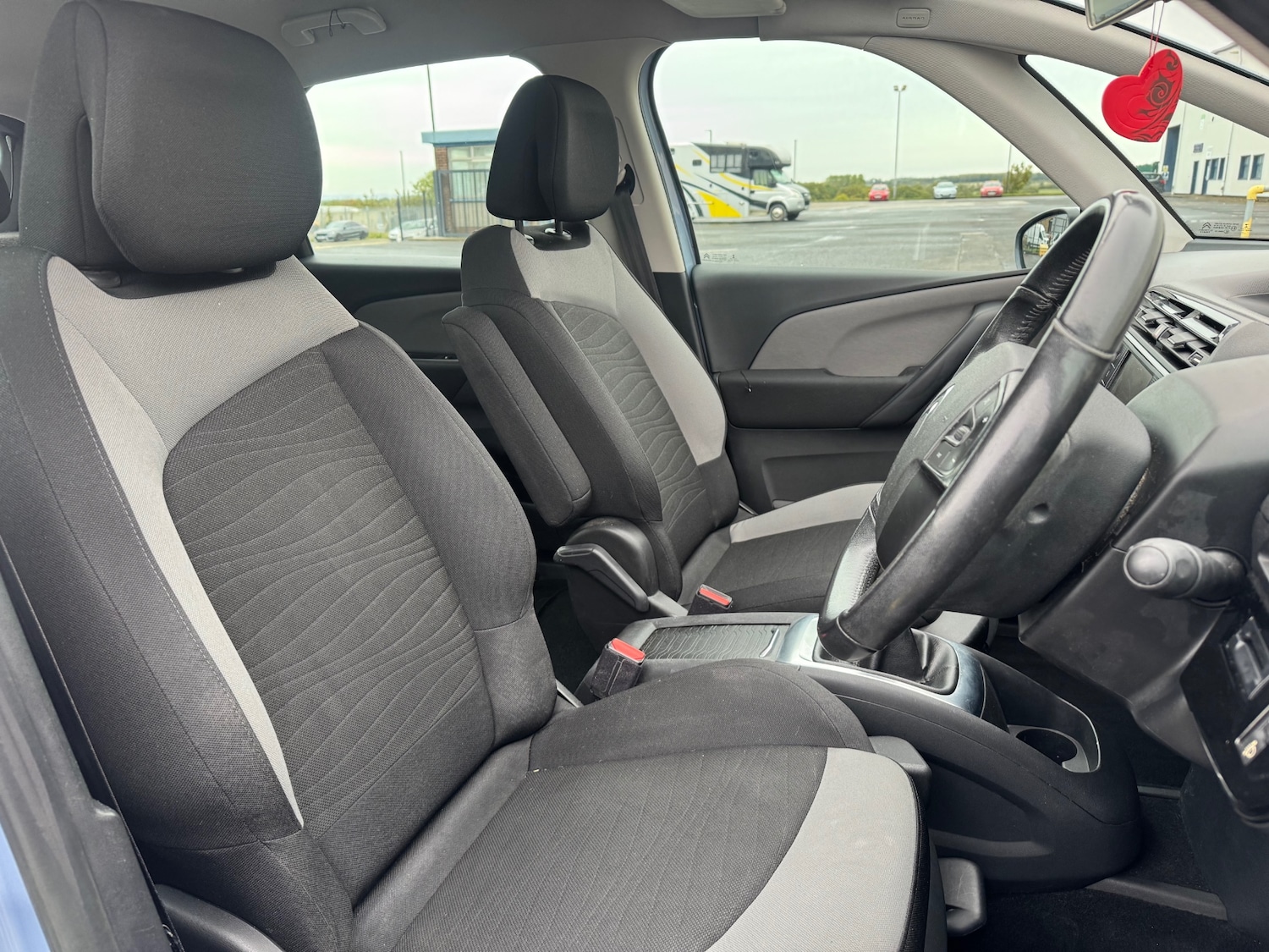 Used Citroen C4 Picasso 2014 for sale - 76157517: Photo 11