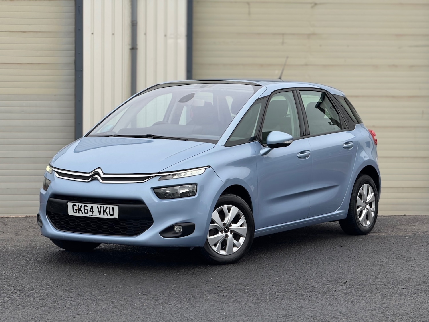 Used Citroen C4 Picasso 2014 for sale - 76157517: Photo 2