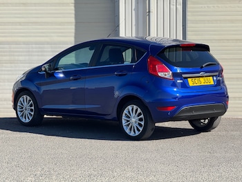 Used Ford Fiesta 2015 for sale - 78109672: Photo