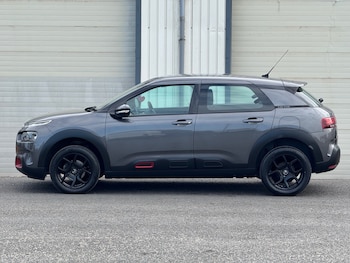 Used Citroen C4 Cactus 2018 for sale - 77690709: Photo