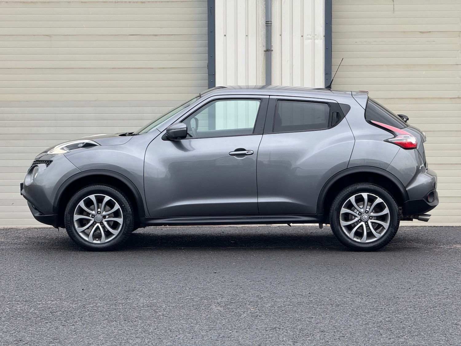 Used Nissan Juke 2014 for sale - 76807976: Photo 3