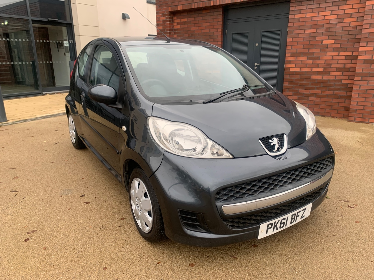 Used Peugeot 107 2011 for sale - 76758981: Photo 1
