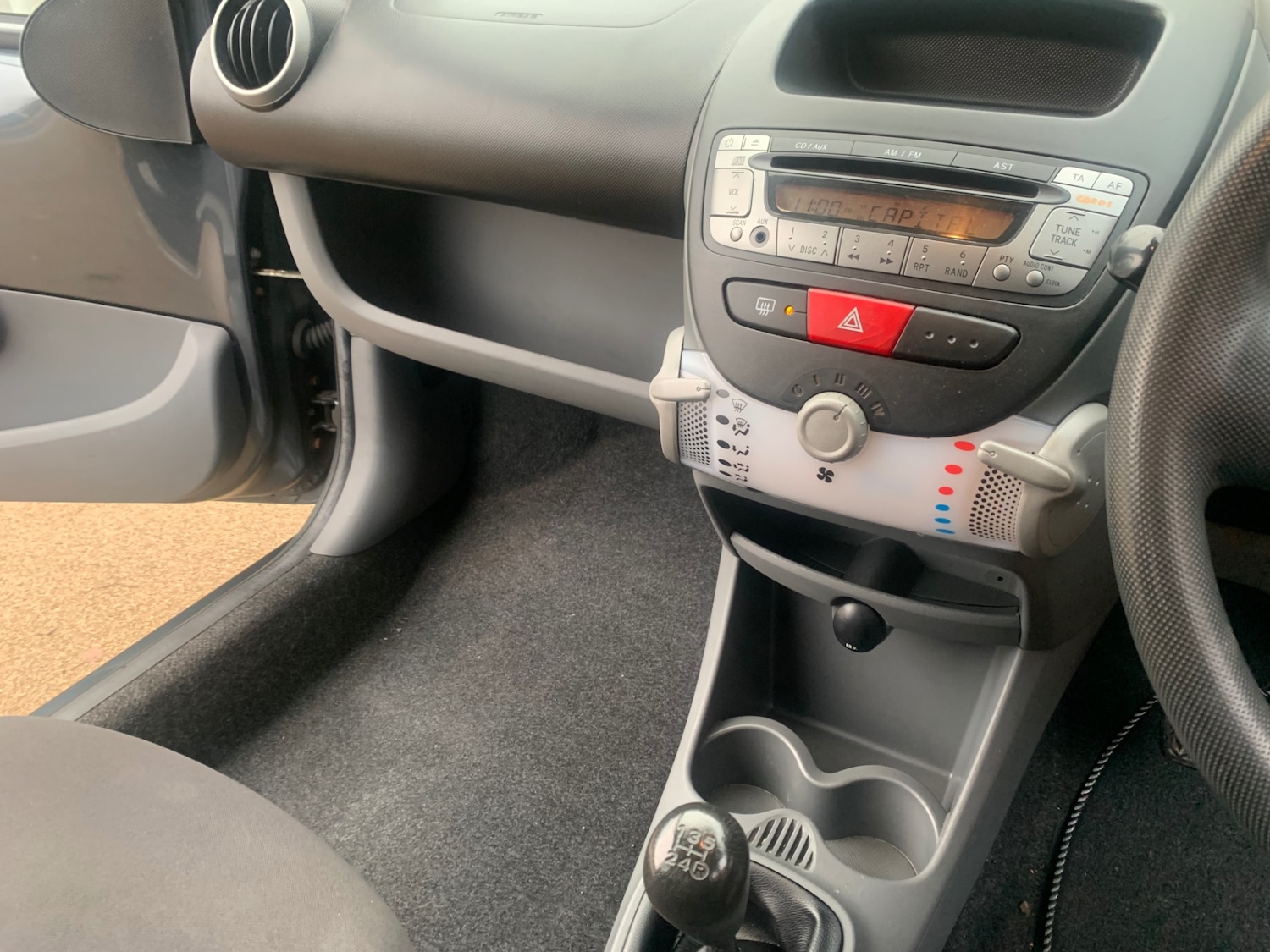 Used Peugeot 107 2011 for sale - 76758981: Photo 10