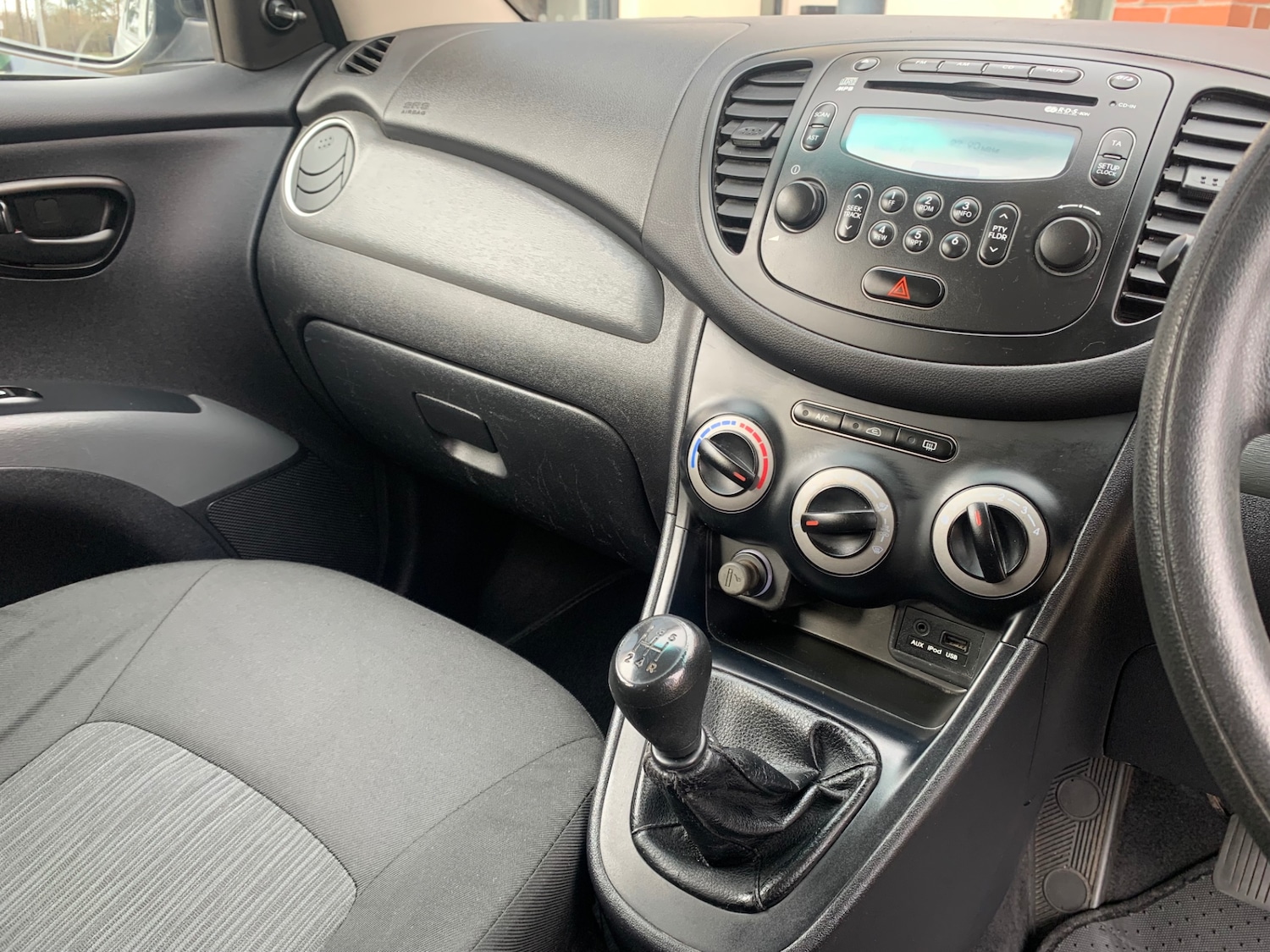 Used Hyundai i10 2012 for sale - 78145711: Photo 9