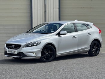 Used Volvo V40 2014 for sale - 78929448: Photo
