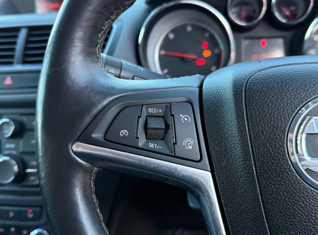 Used Vauxhall Mokka 2015 for sale - 77620965: Photo 11