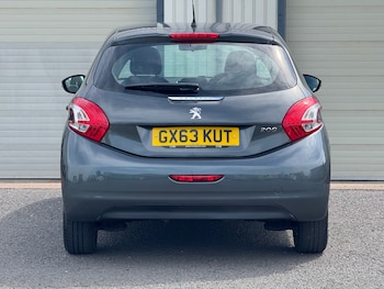 Used Peugeot 208 2013 for sale - 78667612: Photo