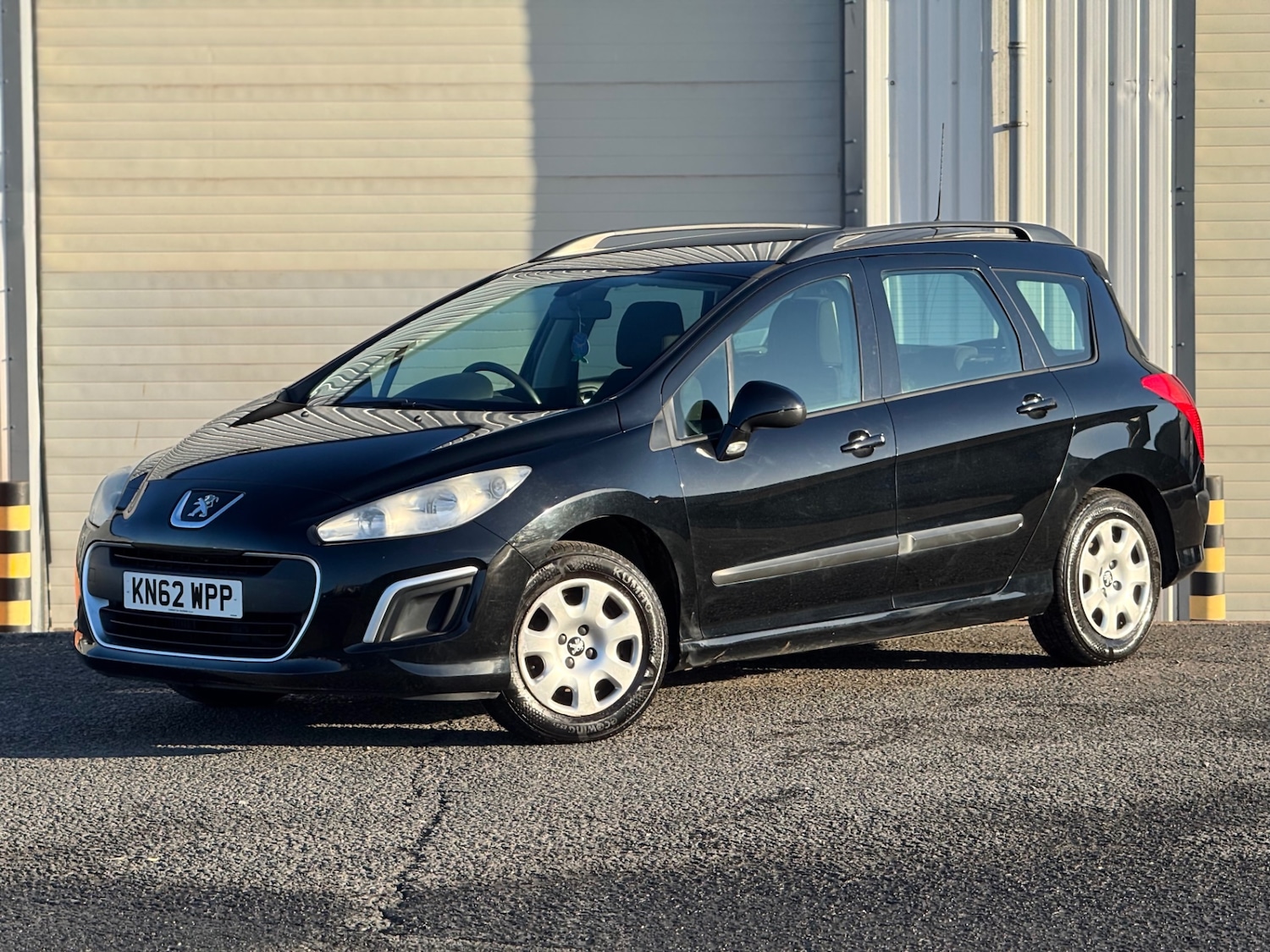 Used Peugeot 308 2012 for sale - 76777978: Photo 8