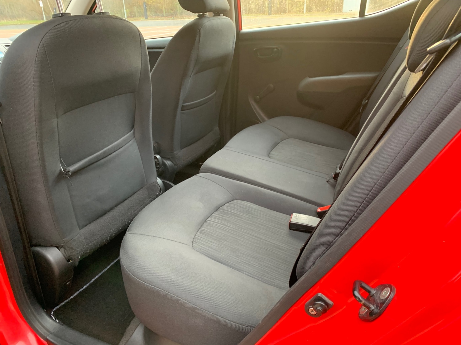 Used Hyundai i10 2012 for sale - 76974785: Photo 14