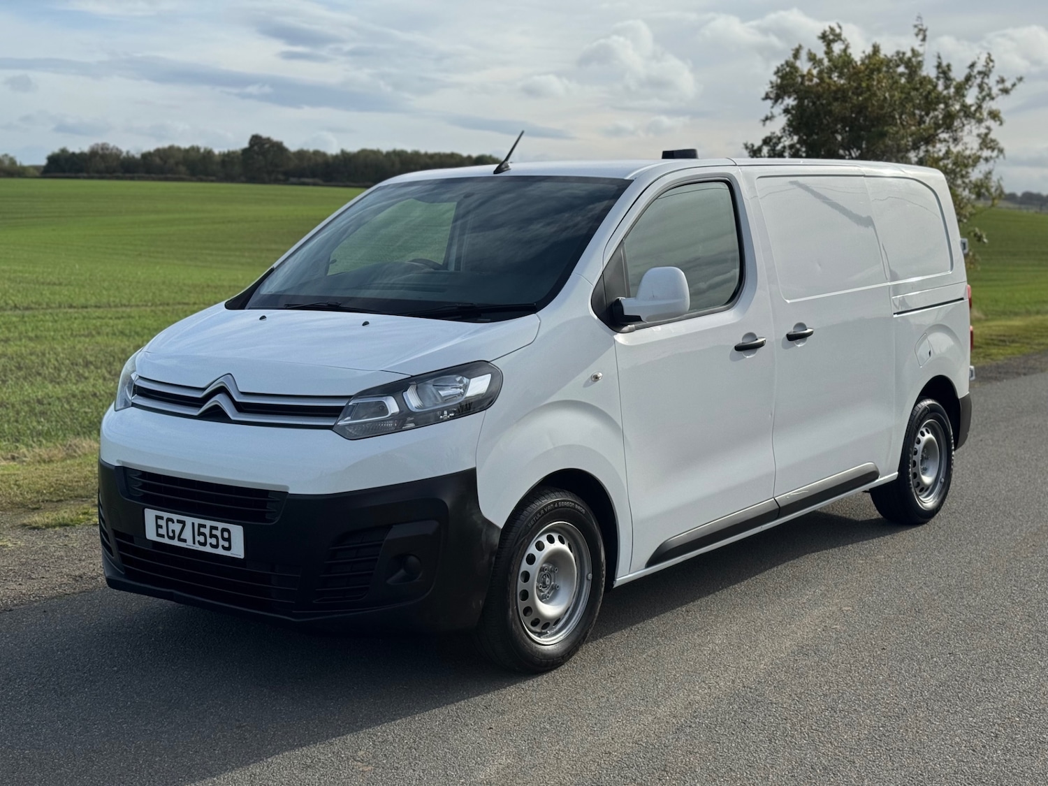 Used Citroen Dispatch 2016 for sale - 76177696: Photo 1
