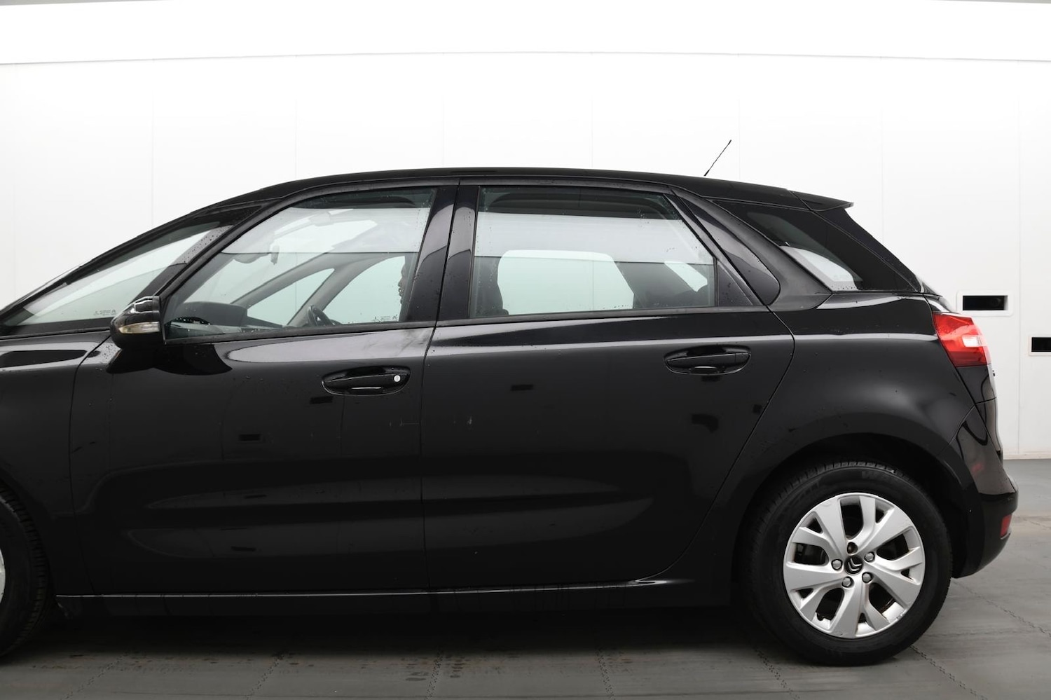Used Citroen C4 Picasso 2013 for sale - 77462000: Photo 11