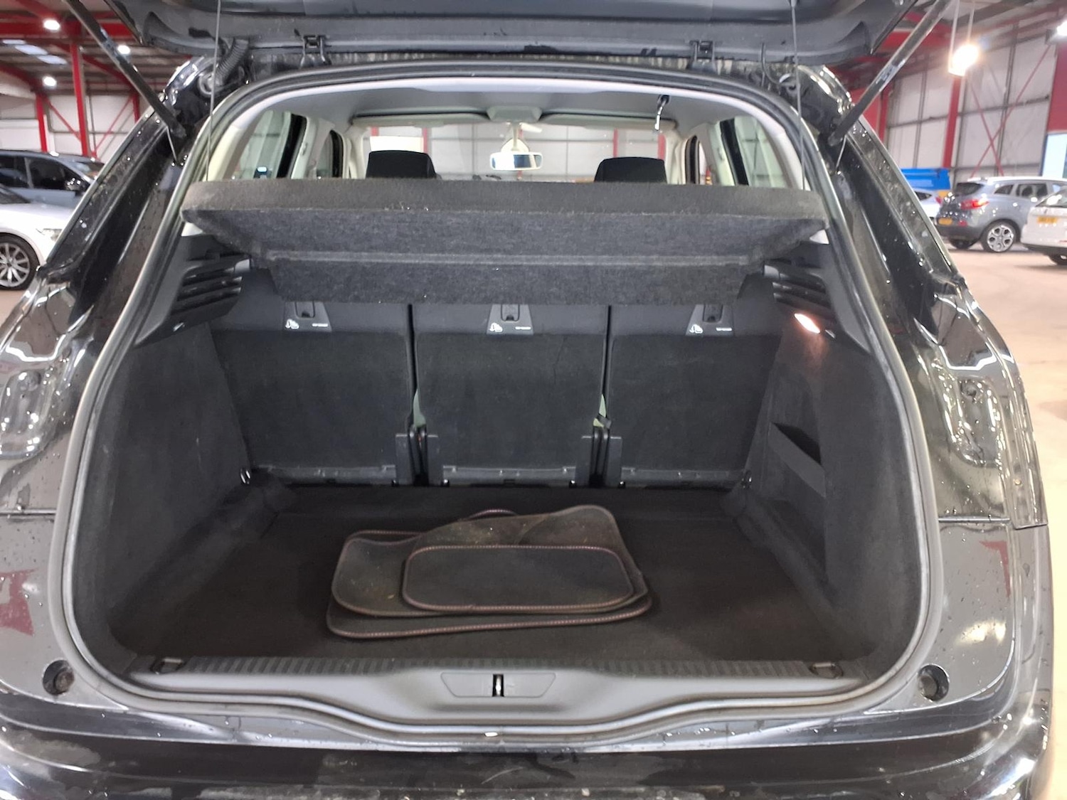 Used Citroen C4 Picasso 2013 for sale - 77462000: Photo 18