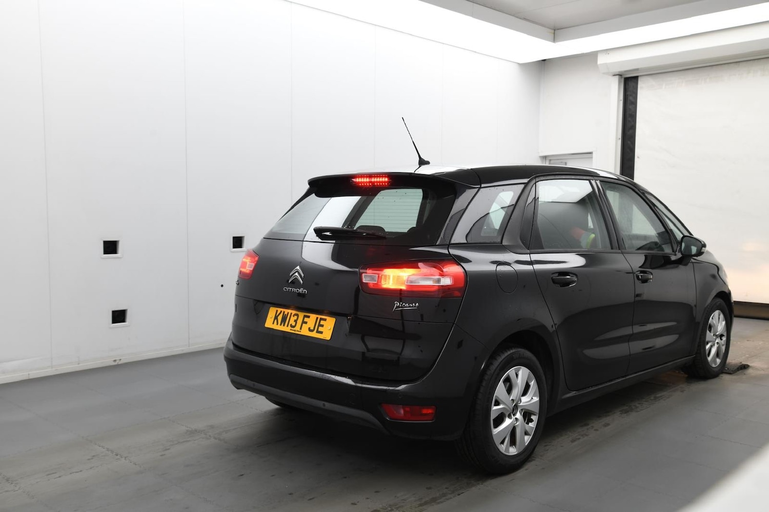 Used Citroen C4 Picasso 2013 for sale - 77462000: Photo 3