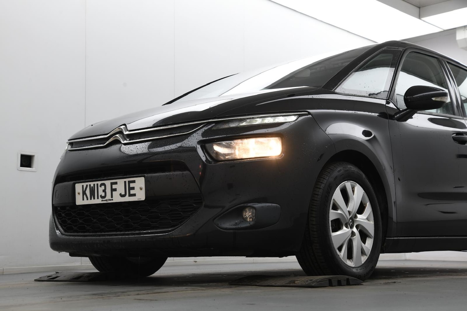 Used Citroen C4 Picasso 2013 for sale - 77462000: Photo 4