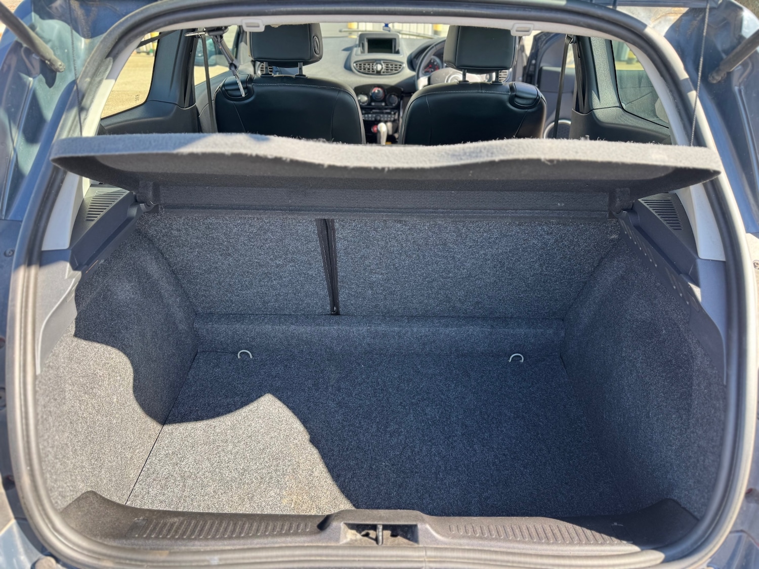 Used Renault Clio 2012 for sale - 78109335: Photo 14