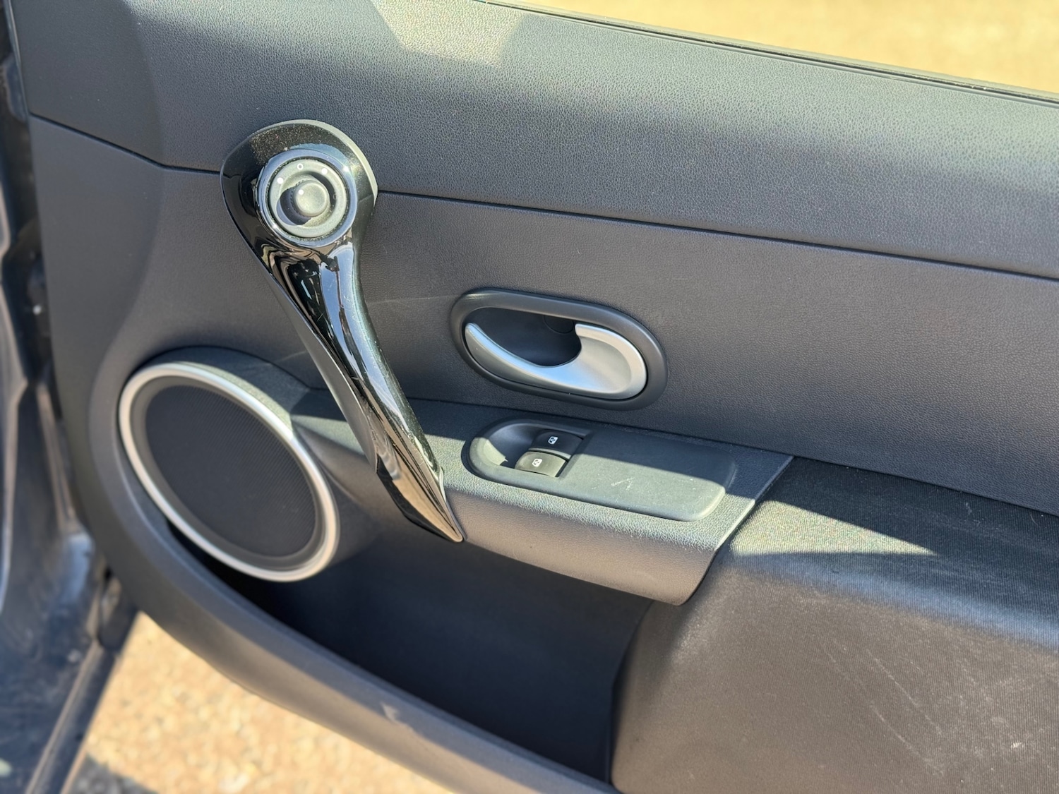 Used Renault Clio 2012 for sale - 78109335: Photo 16