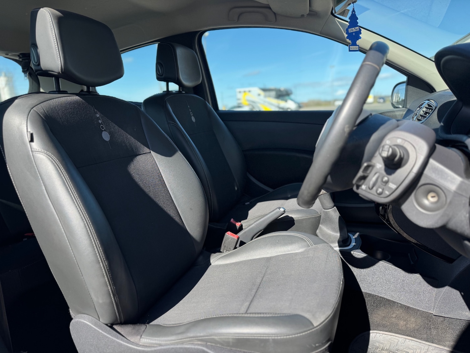 Used Renault Clio 2012 for sale - 78109335: Photo 9