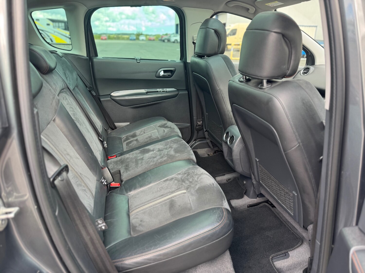 Used Peugeot 3008 2015 for sale - 76056179: Photo 18