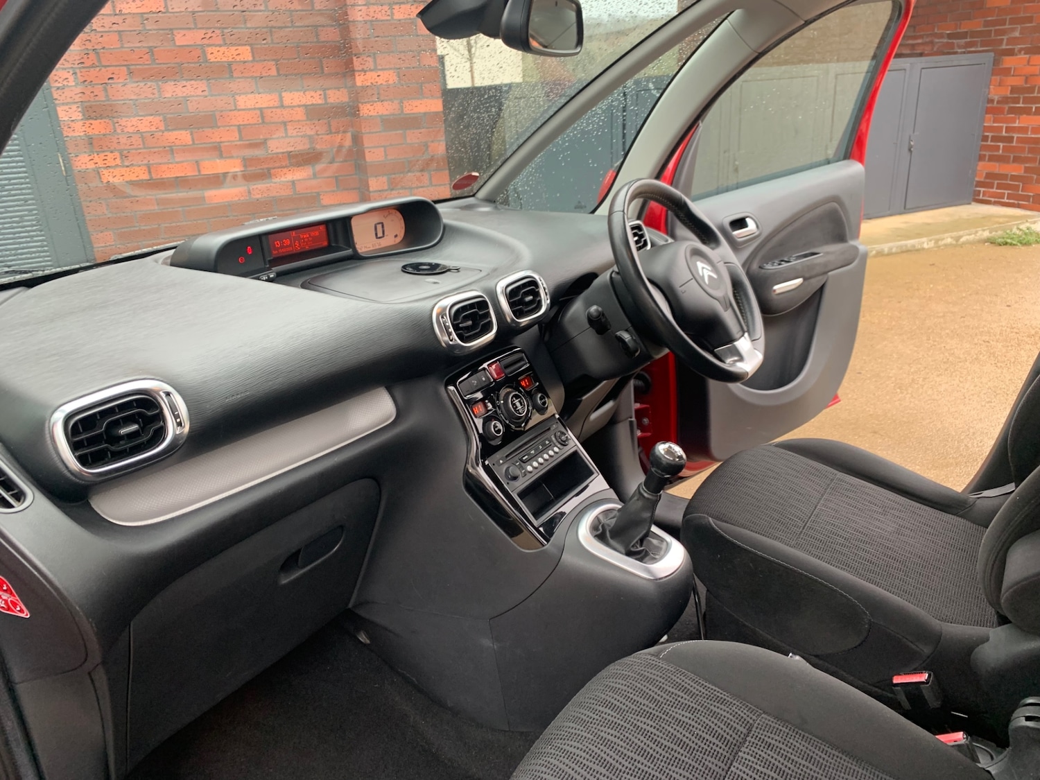 Used Citroen C3 Picasso 2013 for sale - 77584746: Photo 15