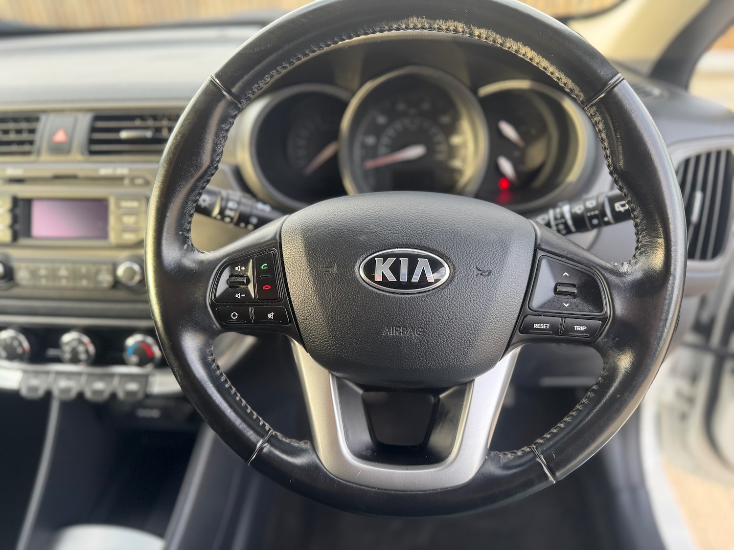 Used Kia Rio 2014 for sale - 76906268: Photo 11