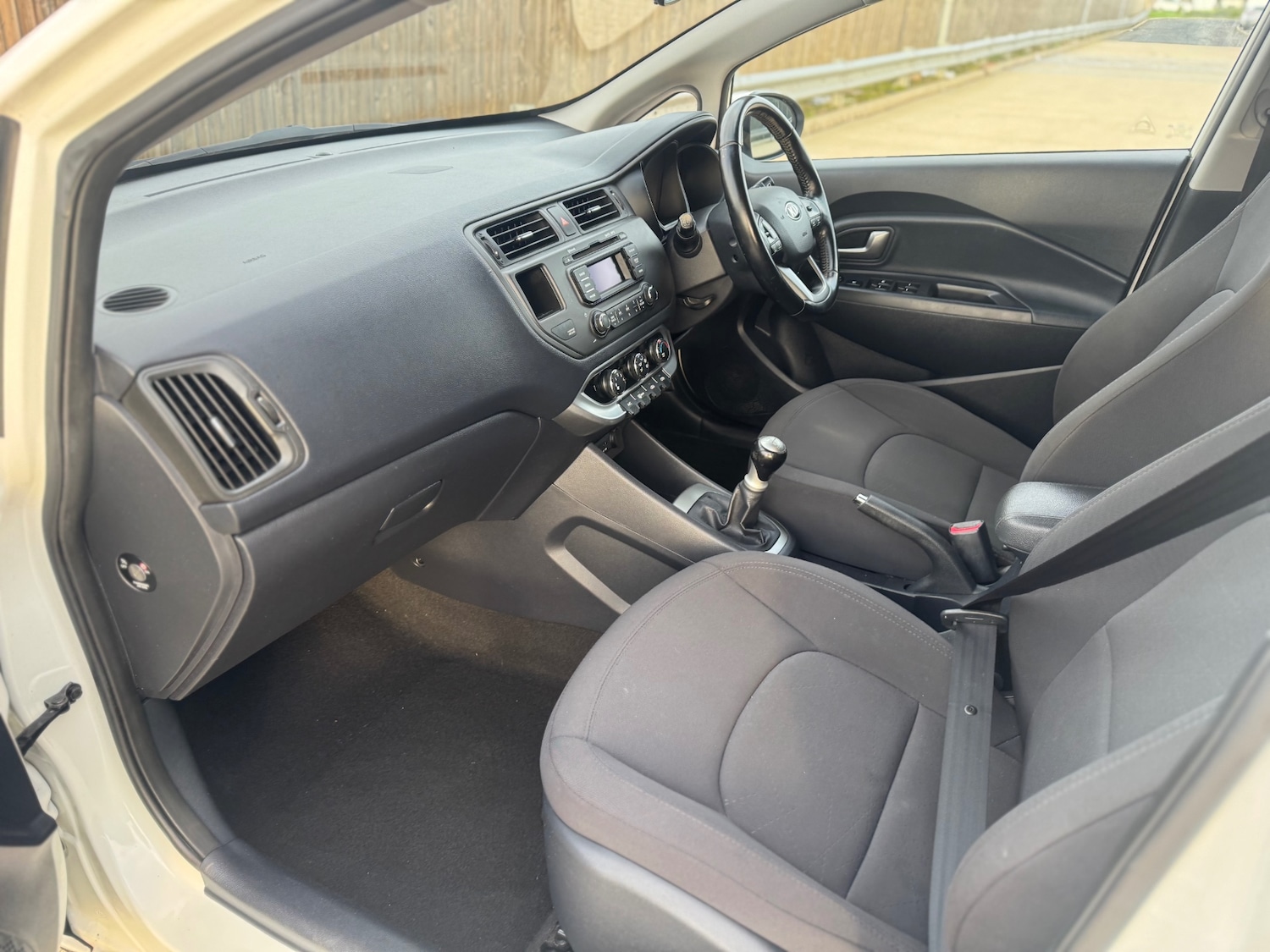 Used Kia Rio 2014 for sale - 76906268: Photo 17