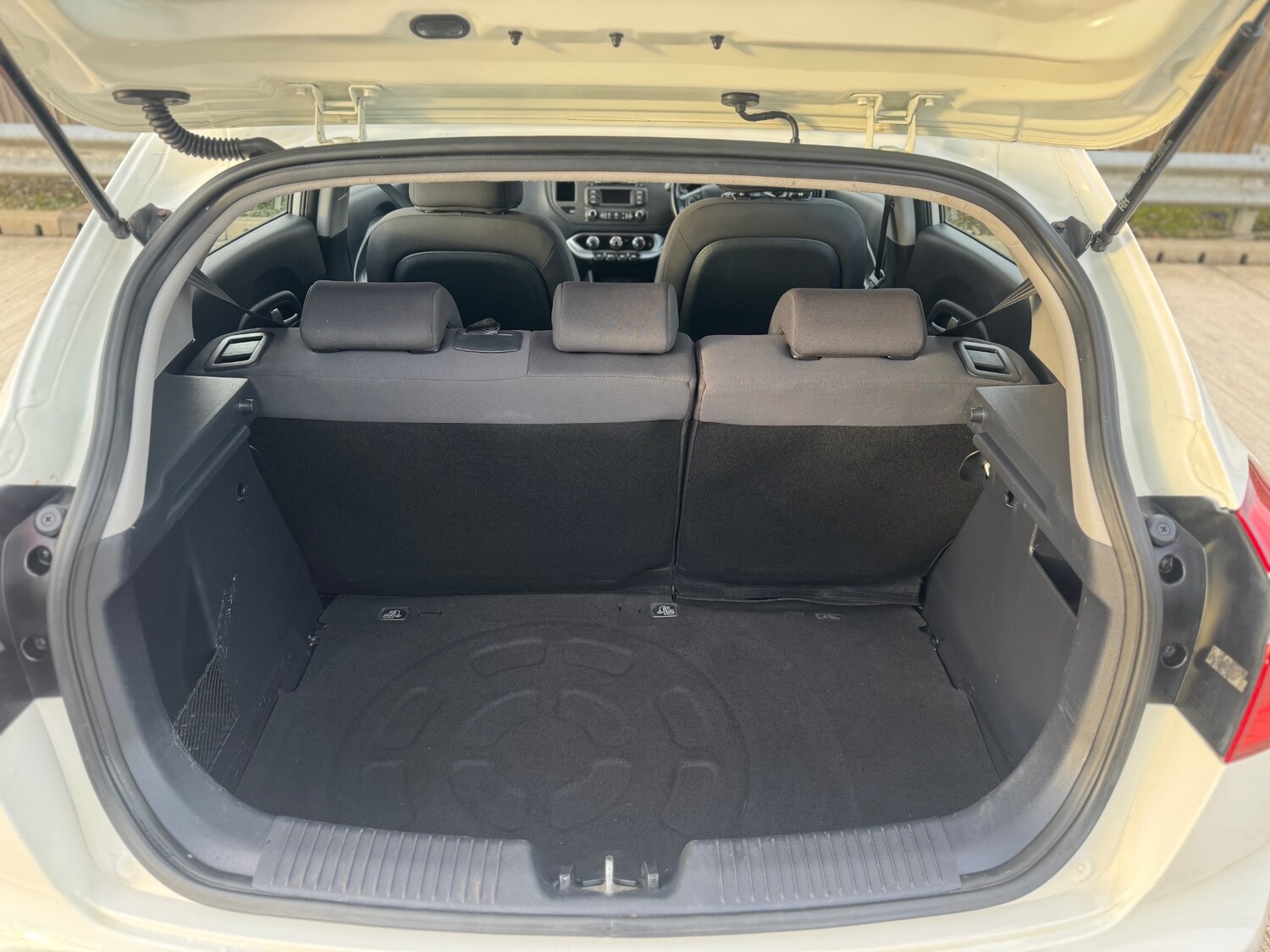 Used Kia Rio 2014 for sale - 76906268: Photo 18