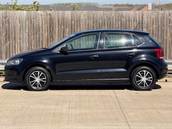 Used Volkswagen Polo 2013 for sale - 78453169: Photo