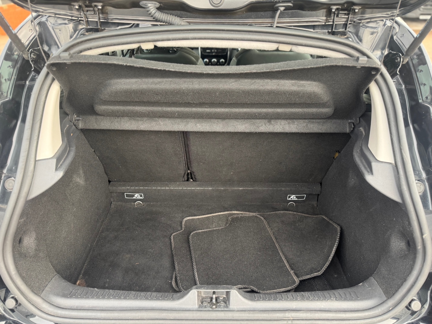 Used Renault Clio 2016 for sale - 76613688: Photo 18