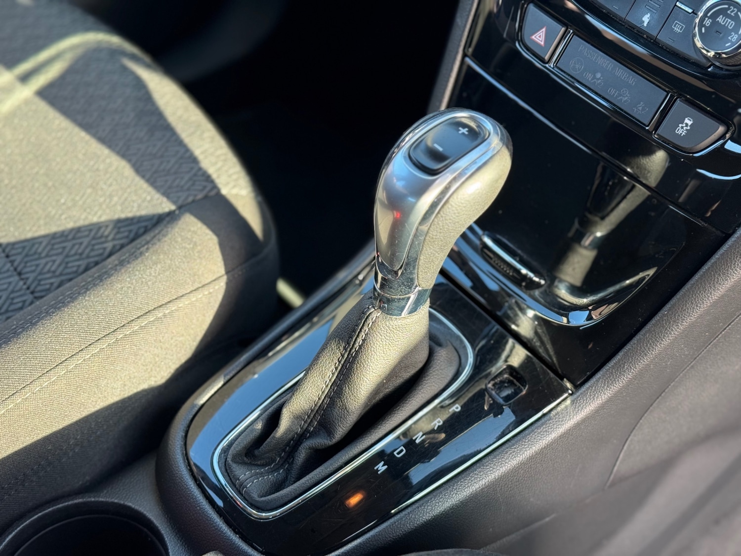 Used Vauxhall Mokka X 2016 for sale - 76505935: Photo 12