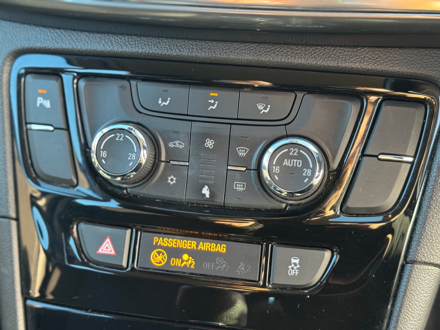 Used Vauxhall Mokka X 2016 for sale - 76505935: Photo 16