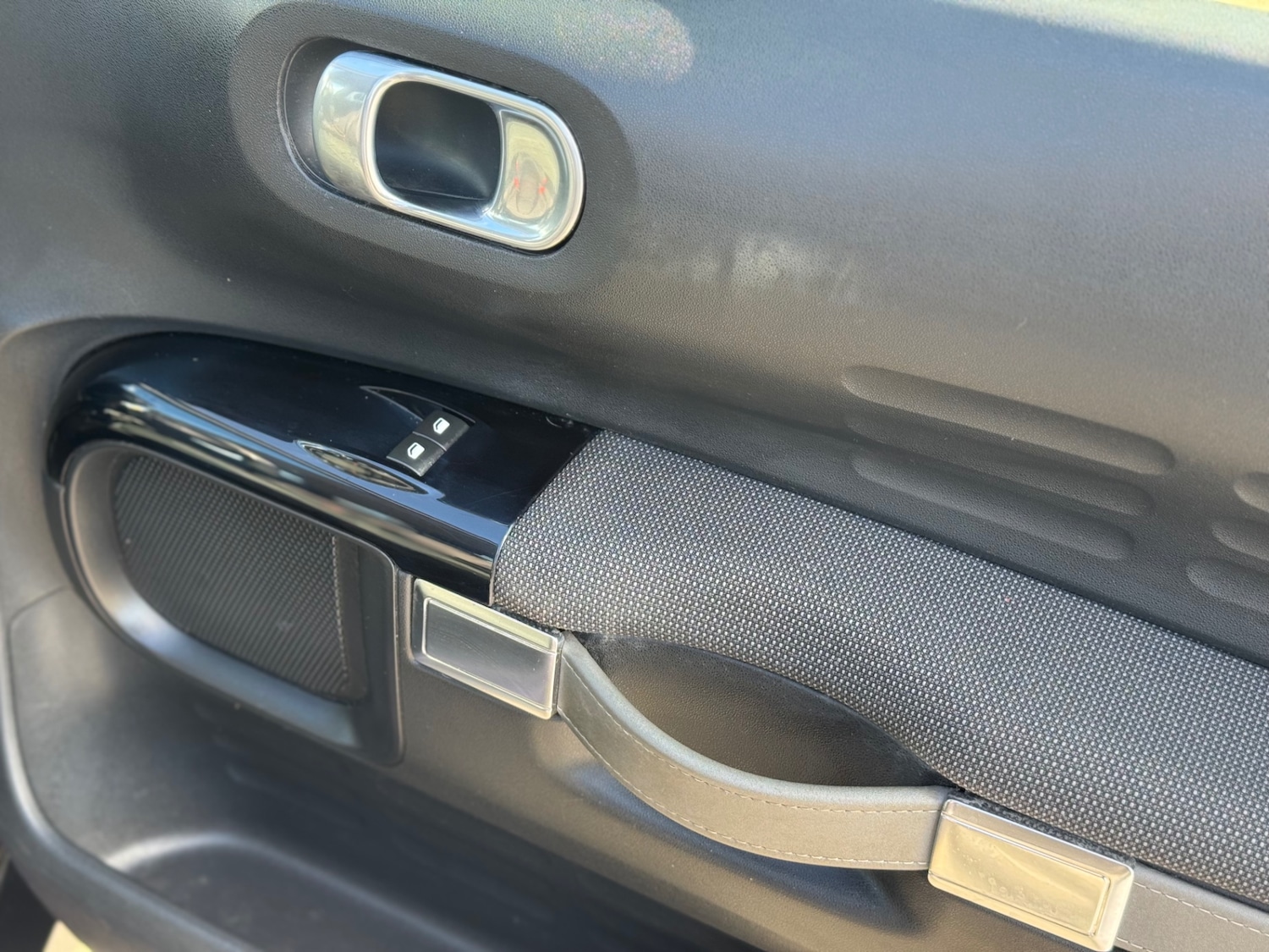 Used Citroen C4 Cactus 2016 for sale - 77918234: Photo 21