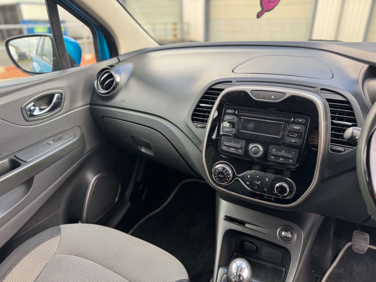 Used Renault Captur 2013 for sale - 77663758: Photo 12