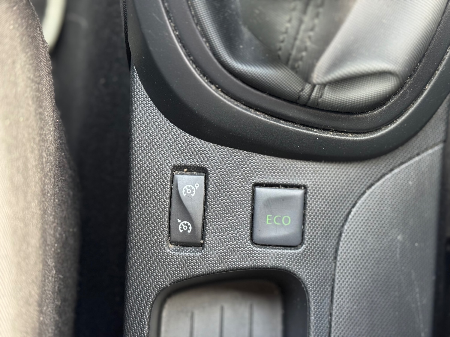 Used Renault Captur 2013 for sale - 77663758: Photo 19