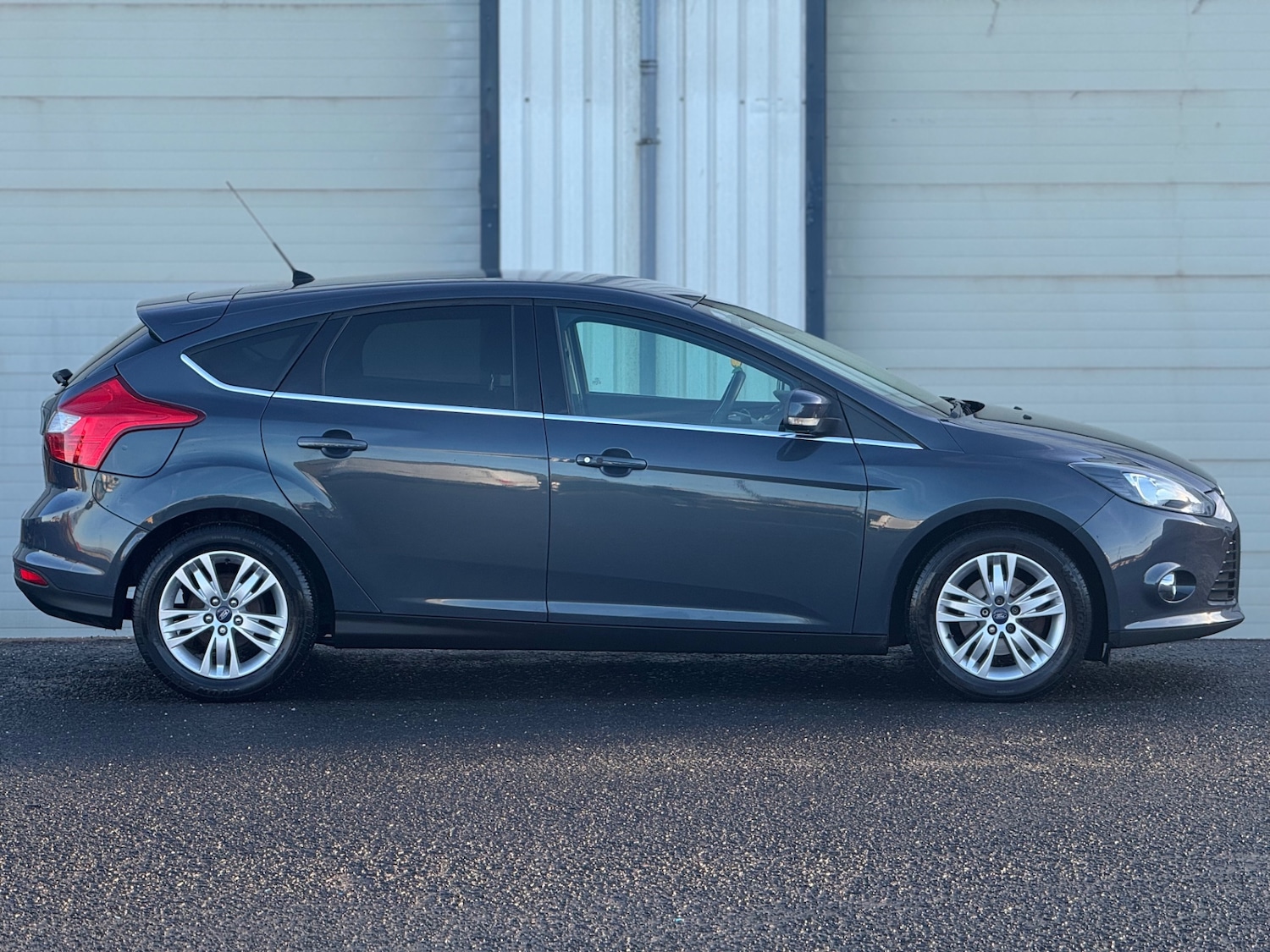 Used Ford Focus 2013 for sale - 77077873: Photo 7