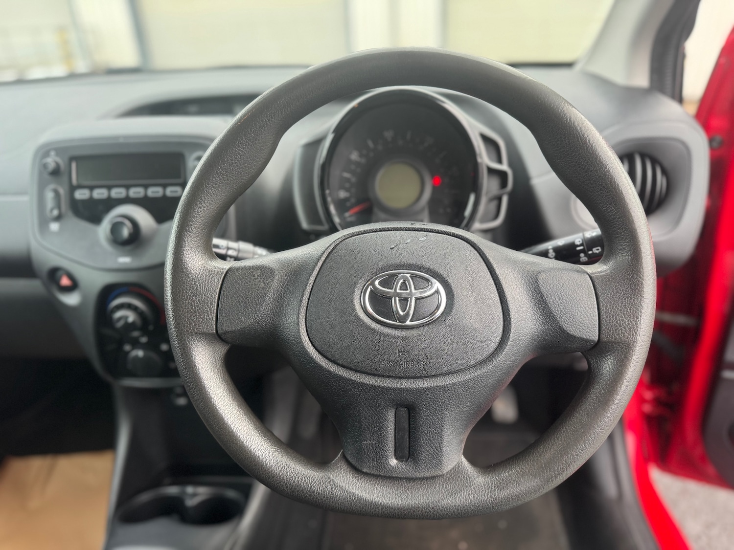 Used Toyota AYGO 2015 for sale - 77113544: Photo 12