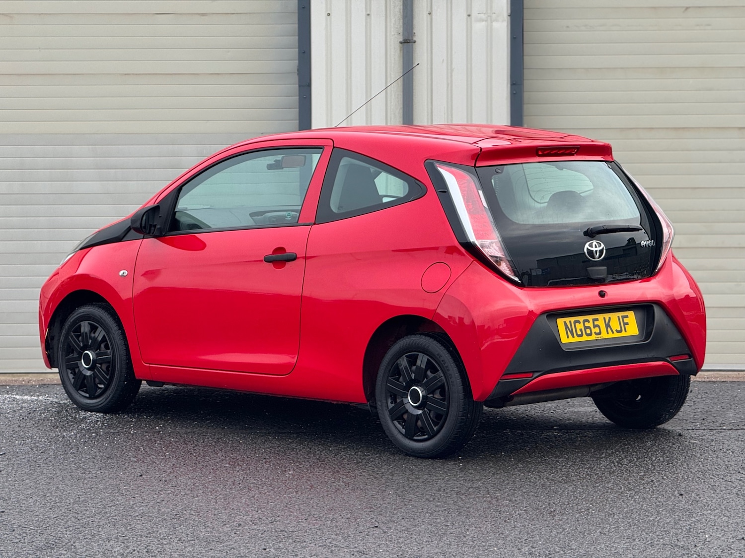 Used Toyota AYGO 2015 for sale - 77113544: Photo 4