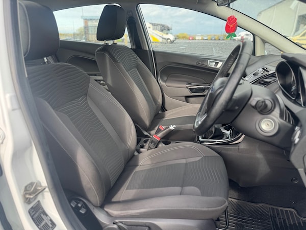 Used Ford Fiesta 2013 for sale - 76330370: Photo 11