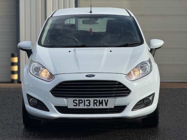 Used Ford Fiesta 2013 for sale - 76330370: Photo 9