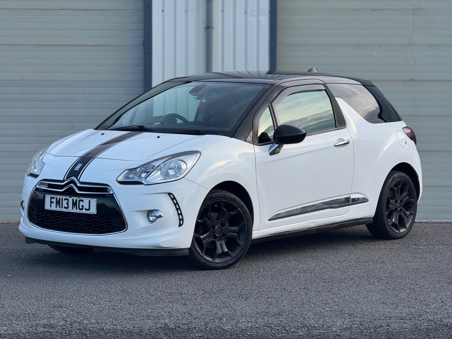 Used Citroen DS3 2013 for sale - 76493838: Photo 1