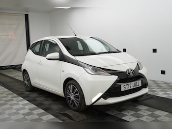 Used Toyota AYGO 2017 for sale - 77864555: Photo