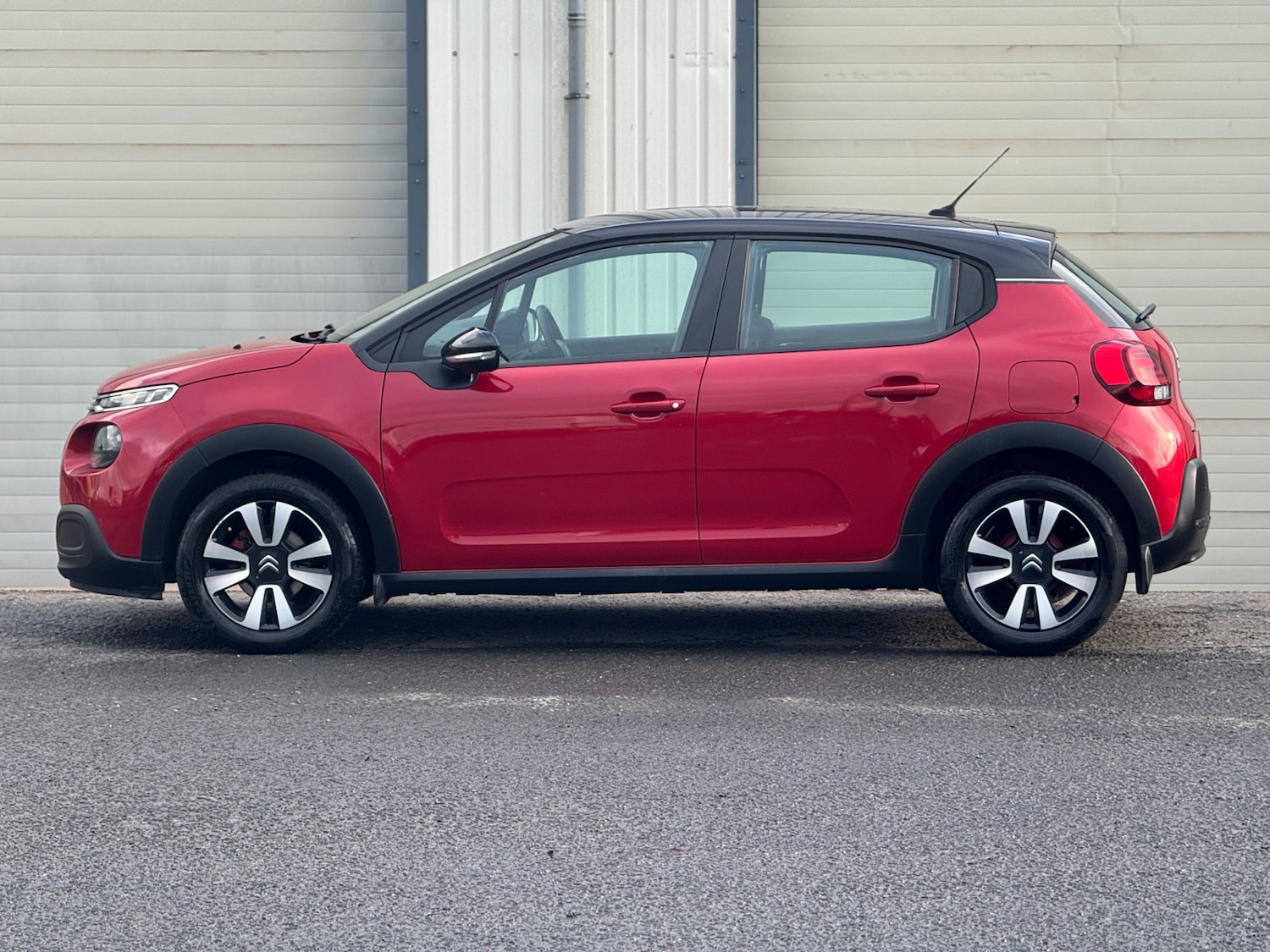 Used Citroen C3 2017 for sale - 77271928: Photo 2