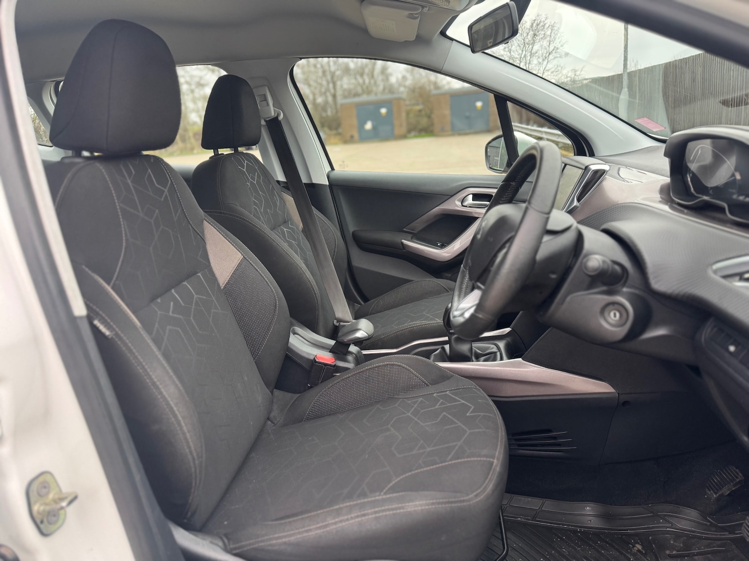 Used Peugeot 2008 2013 for sale - 76982710: Photo 11