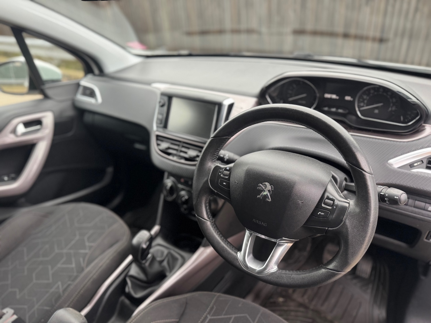 Used Peugeot 2008 2013 for sale - 76982710: Photo 12
