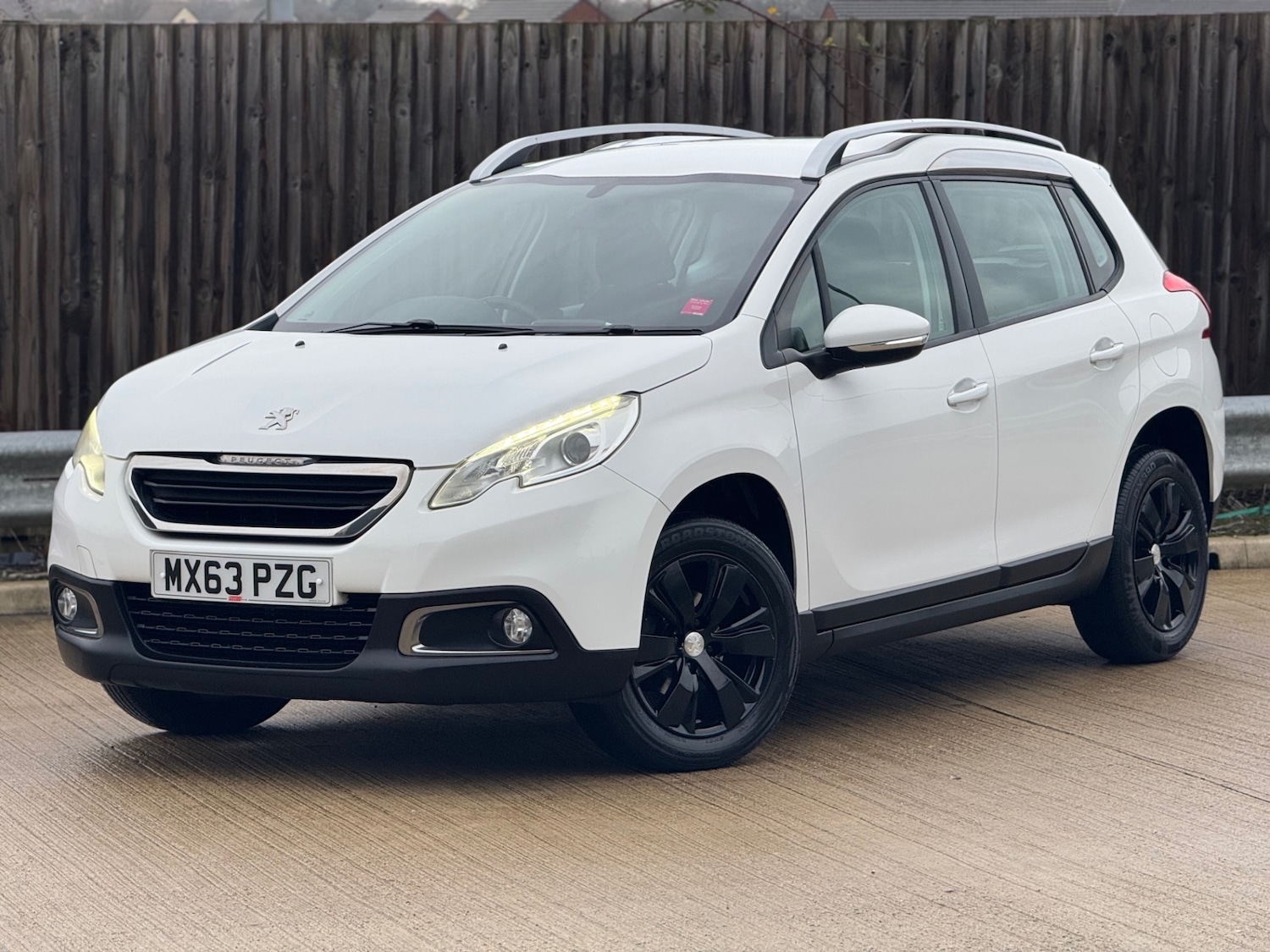 Used Peugeot 2008 2013 for sale - 76982710: Photo 2