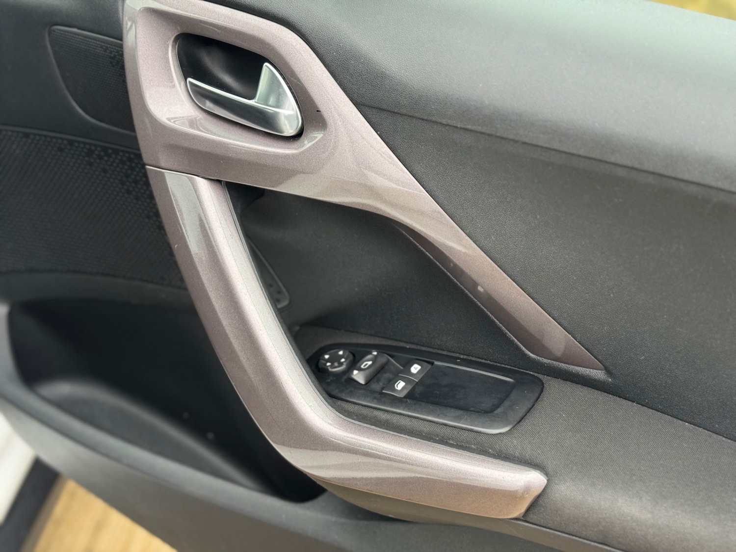 Used Peugeot 2008 2013 for sale - 76982710: Photo 21