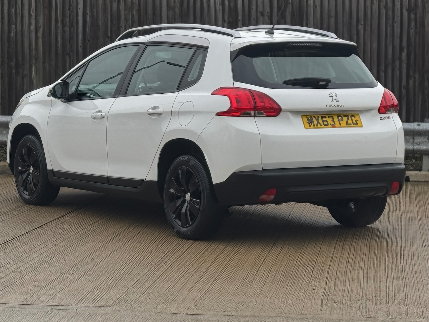 Used Peugeot 2008 2013 for sale - 76982710: Photo 4