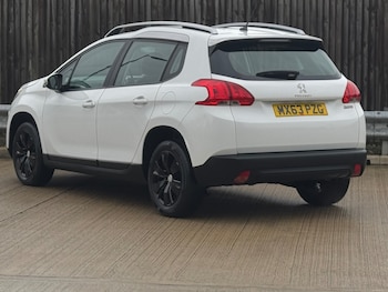 Used Peugeot 2008 2013 for sale - 76982710: Photo