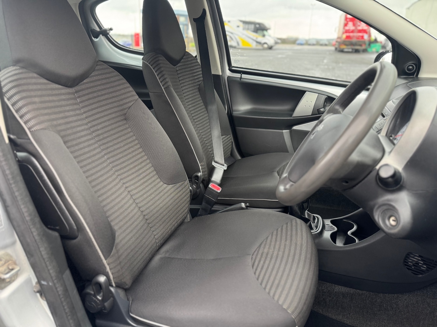 Used Peugeot 107 2013 for sale - 77490416: Photo 10