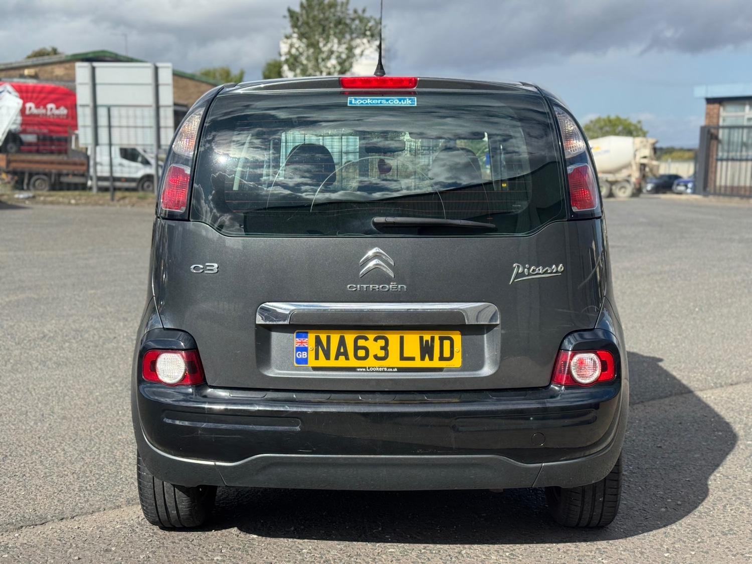 Vehicle 6